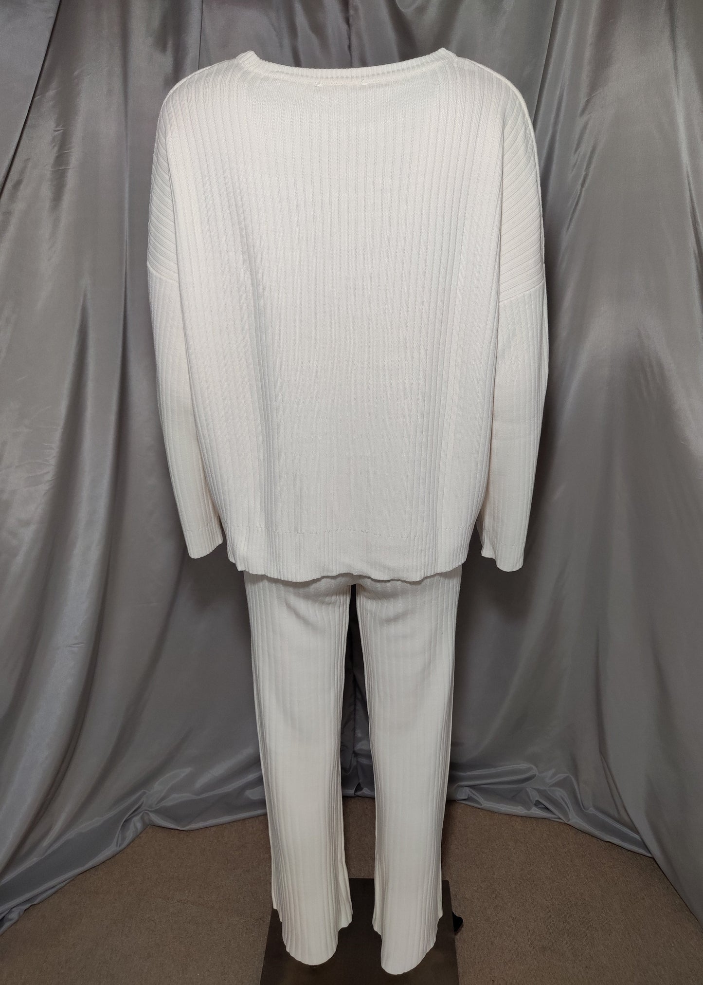 Rebrasti bež komplet