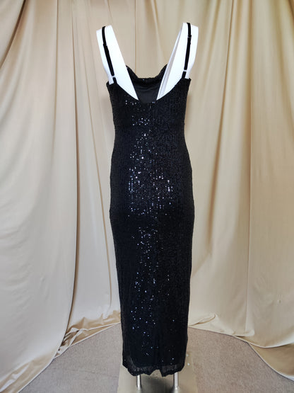 Elegantna duga haljina sa šljokicama i tankim naramenicama