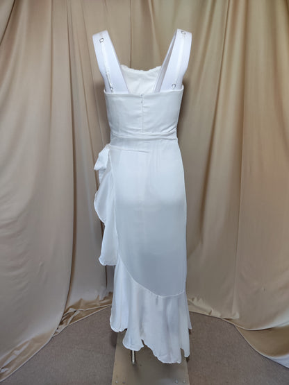 Bijela elegantna midi haljina s asimetričnim volanom