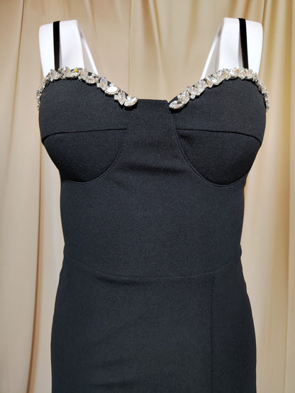 Crna midi haljina s cirkonima