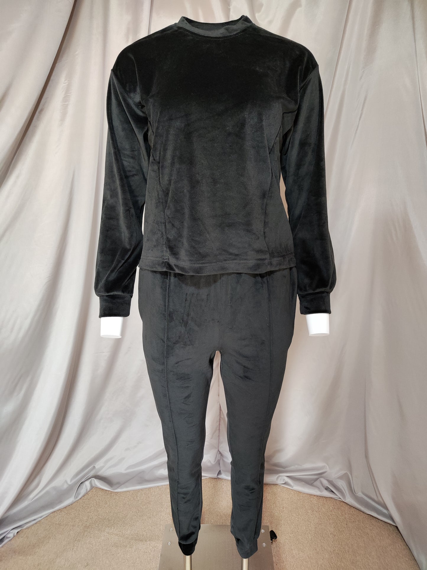 Crni komplet od 3 dijela