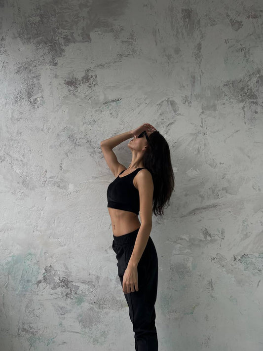 Crni komplet od 3 dijela