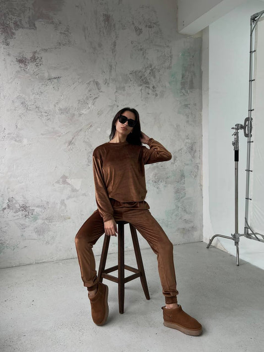 Smeđi komplet od 3 dijela