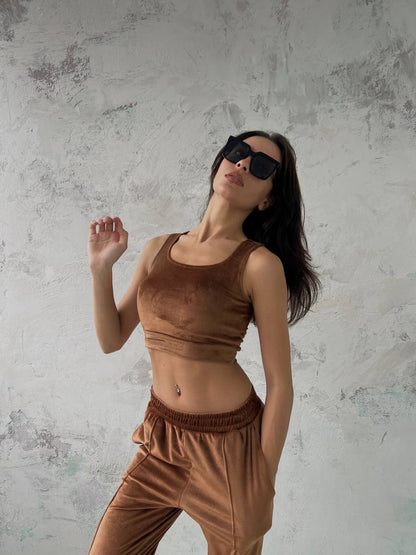 Smeđi komplet od 3 dijela