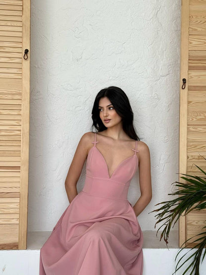 Elegantna roze haljina A-kroja – midi dužina