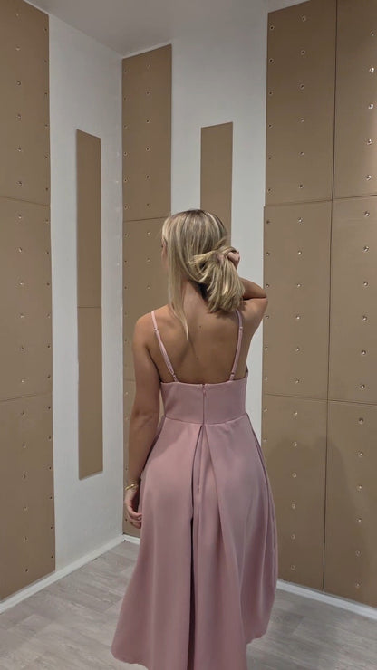 Elegantna roze haljina A-kroja – midi dužina
